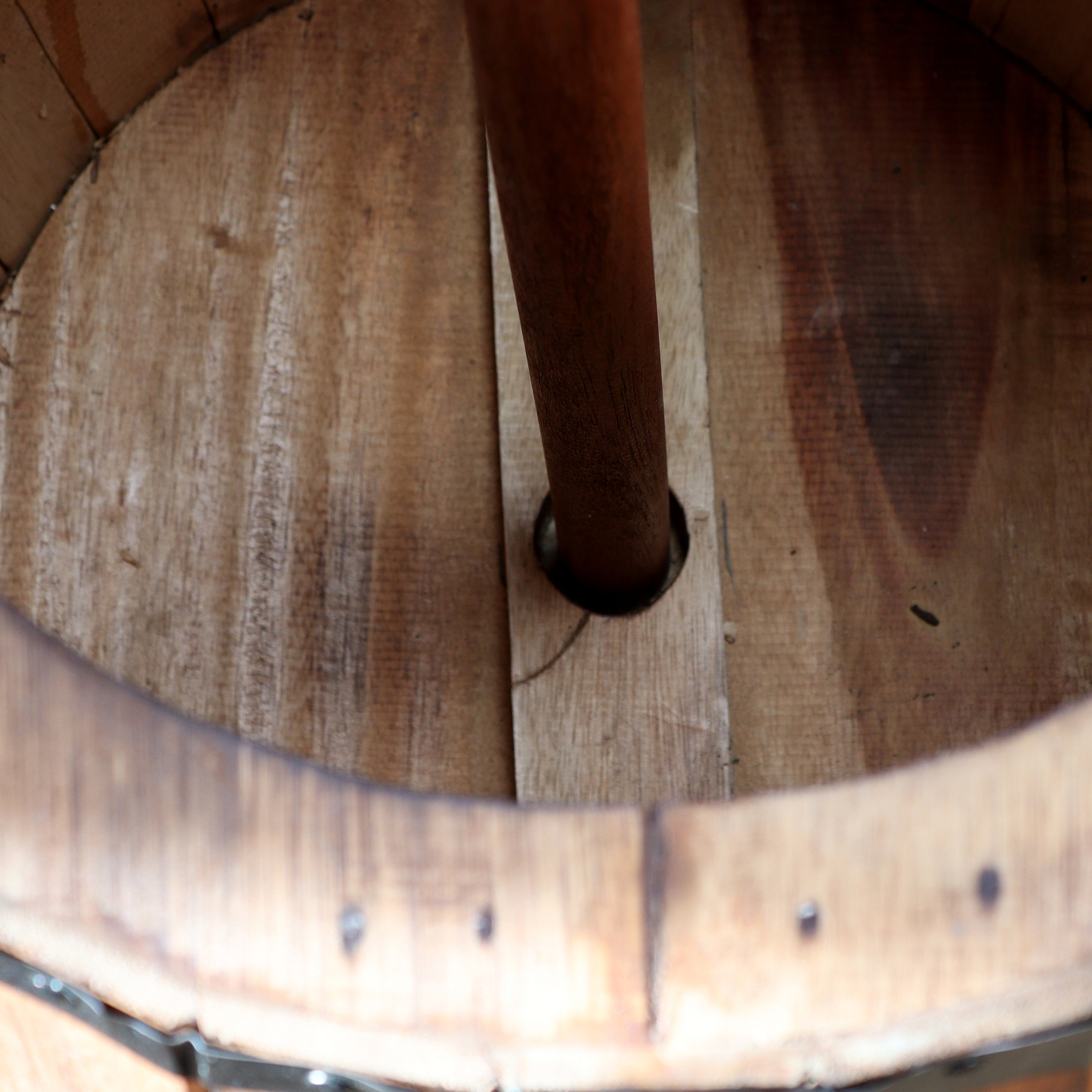 Beer Barrel Stool & Parasol Stand Natural Wood 38 x 32 cm